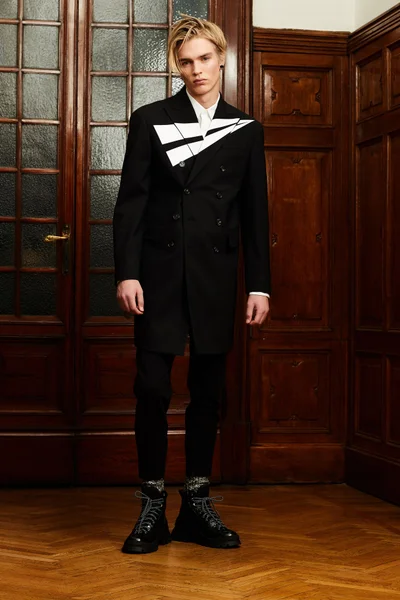 Look 57